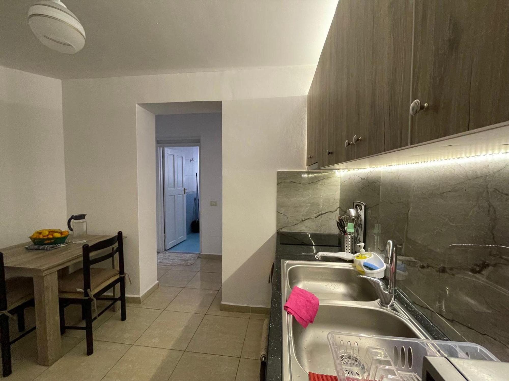 Apartment After U.S. Embassy In ティラナ エクステリア 写真